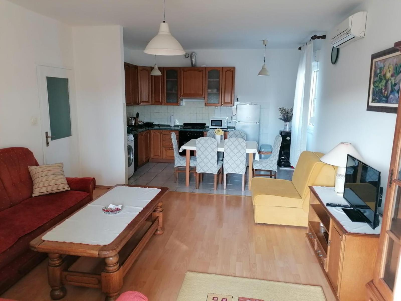 Apartman Cherry Ljubuški エクステリア 写真